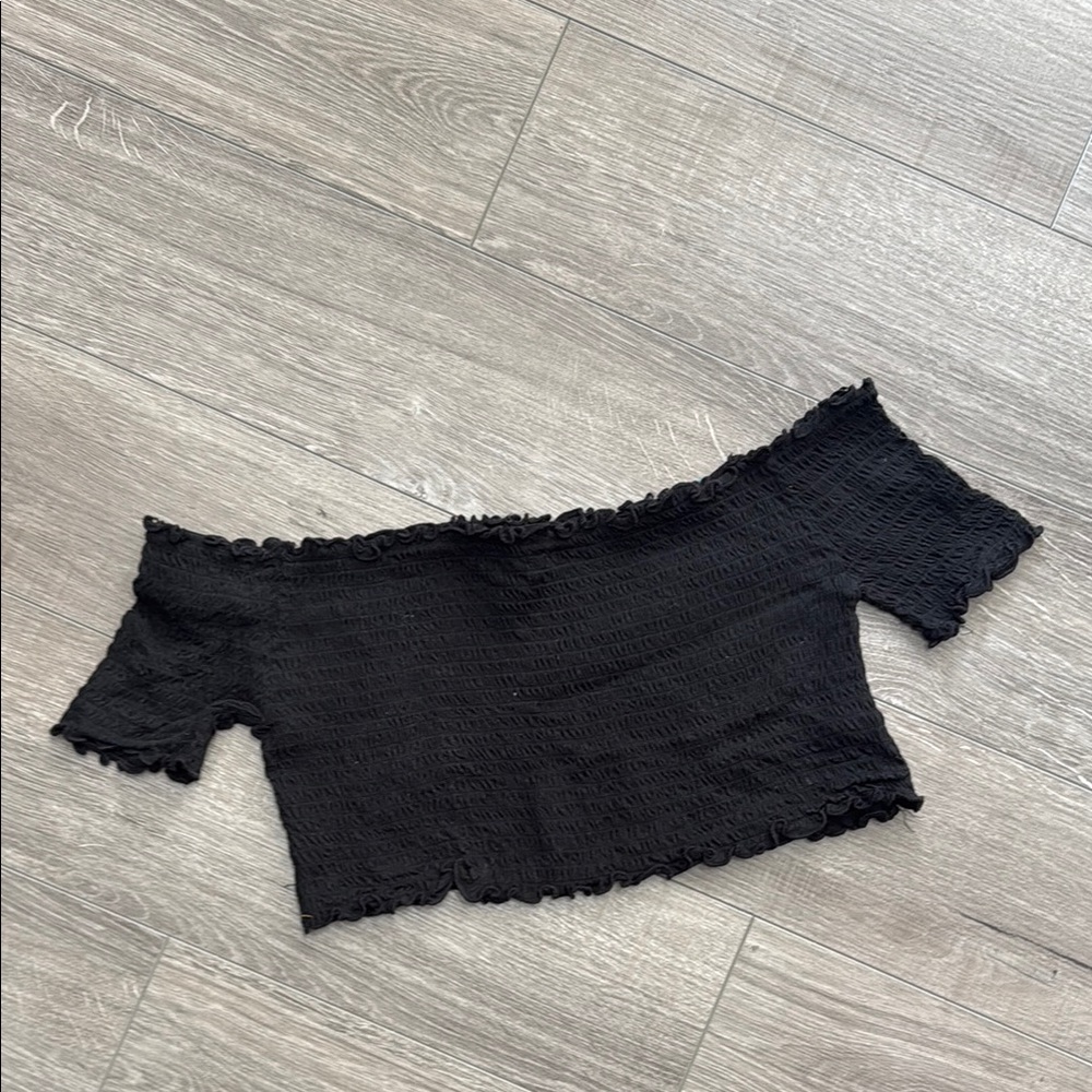Black Off-Shoulder Crop Top with Short Sleeves